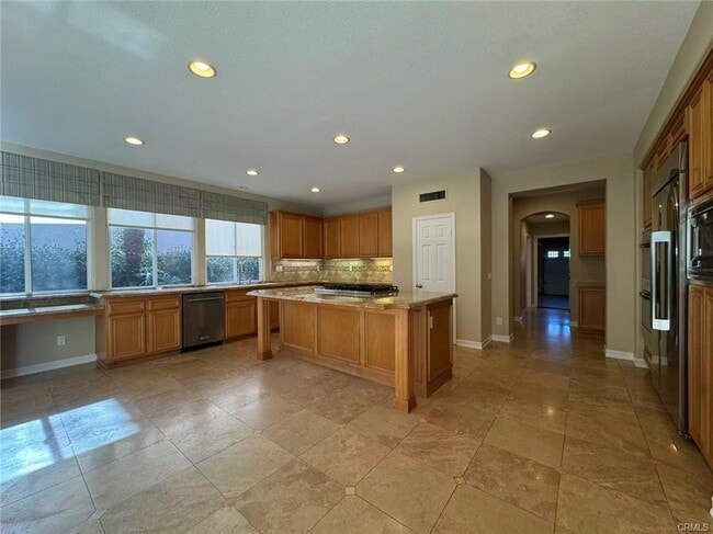 Photo - 15 Centaurus Way