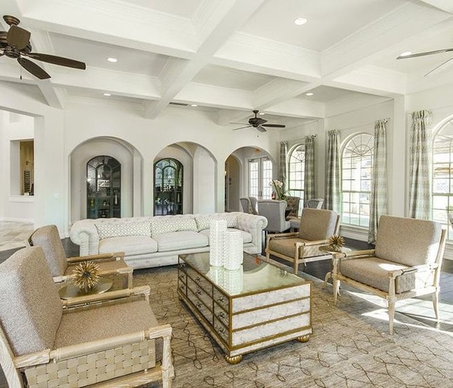 Photo - Olympus Woodbridge