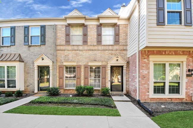 2910 Grants Lake Blvd Unit 1205
