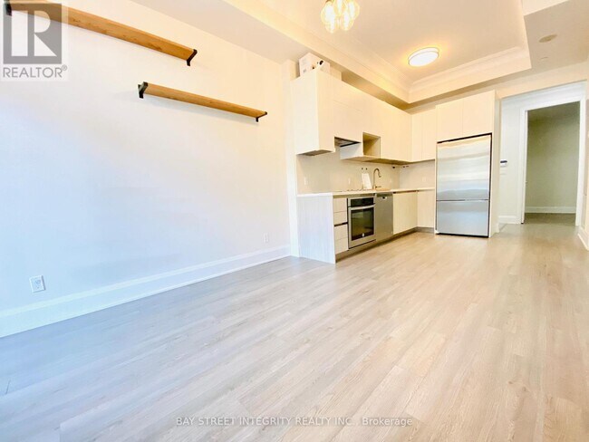 Photo - 15 Water Walk Dr Unité 232