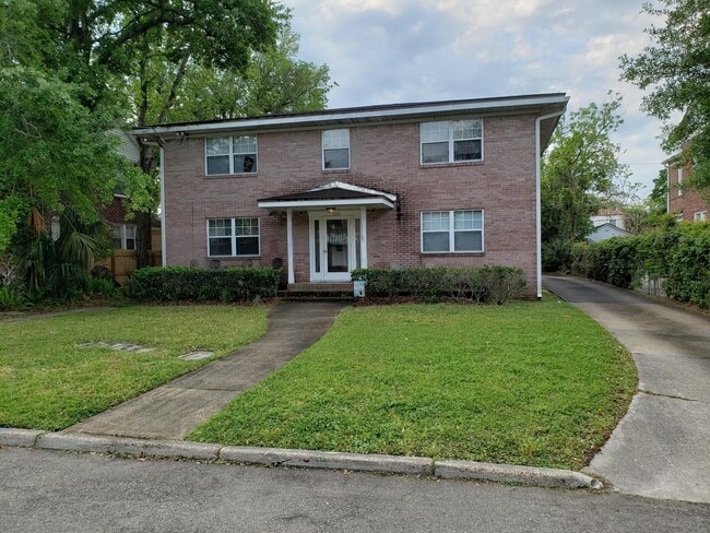 Photo - 1262 Belmont Terrace Casa