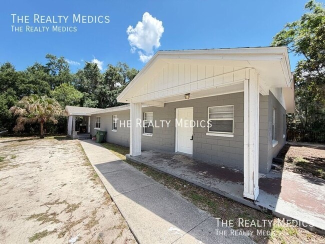 Photo - 1118 Tuskegee St