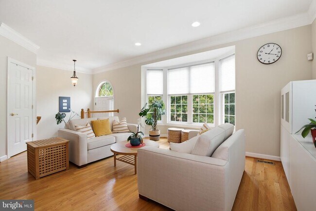 Photo - 3826 Elmwood Towne Way
