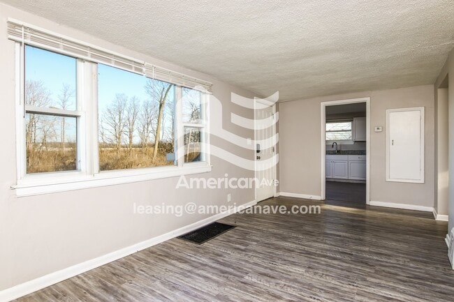 Photo - 1709 Campbell Dr