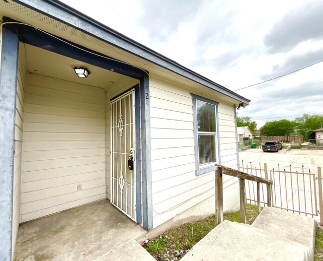 Photo - Convenient & Low-Maintenance Living Near St. Mary’s University!