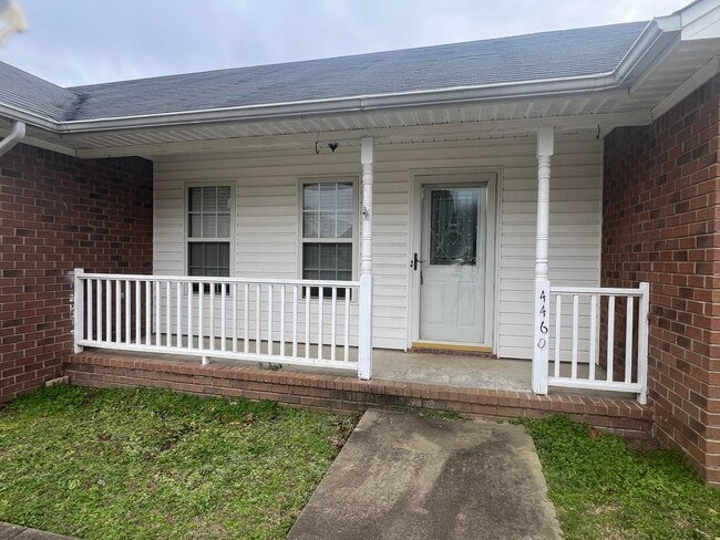 Photo - 4460 Maxie St