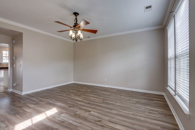 Photo - 3-Bed/2.5-Bath in Lenox Village