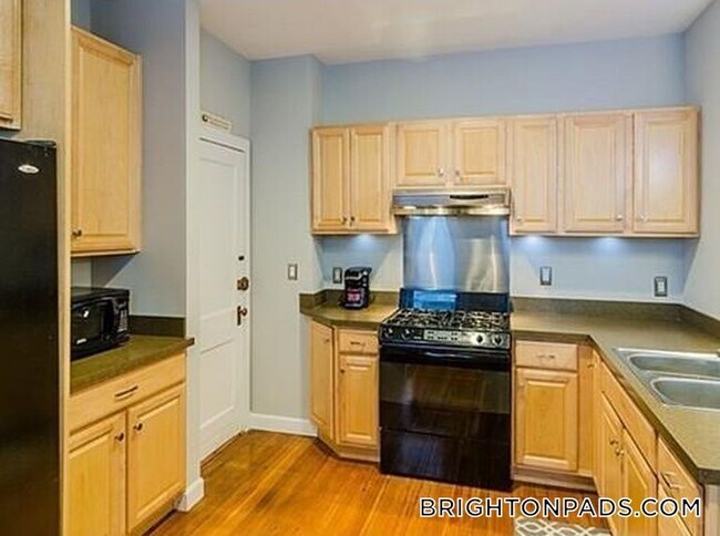 Photo - 1872 Commonwealth Ave Unit 14