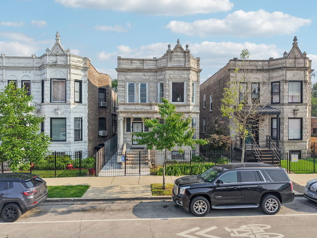 Photo - 3220 W Polk St Unit 1