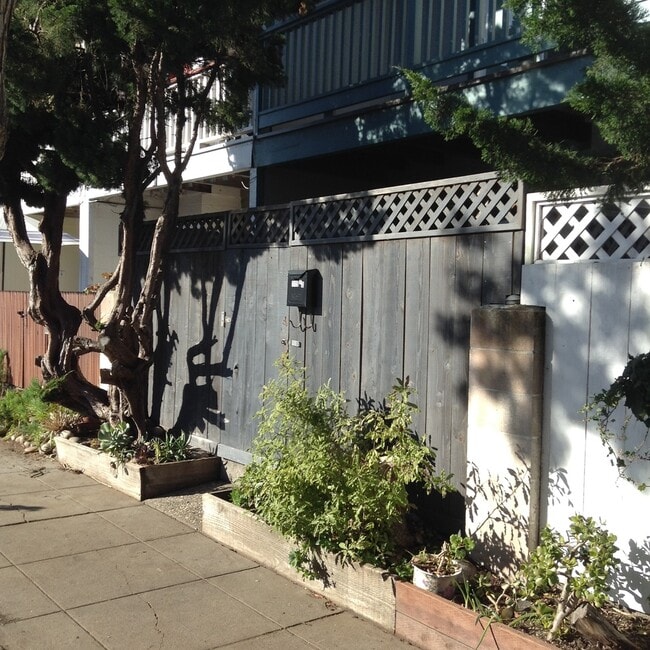 Building Photo - Oceanview Oasis: Second Story Retreat with Deck, Balcony, and Fireplace near Rio Del Mar Beach in...