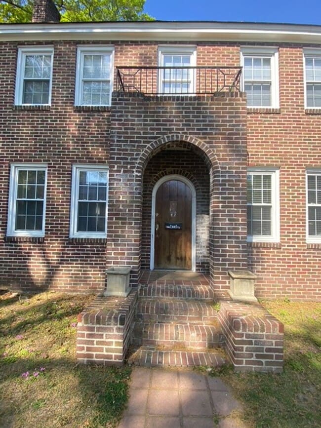 Building Photo - 715-717 Sims Ave Unit 715