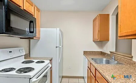 Building Photo - 1211 Sorrel Creek Dr Unit 1211 Rental