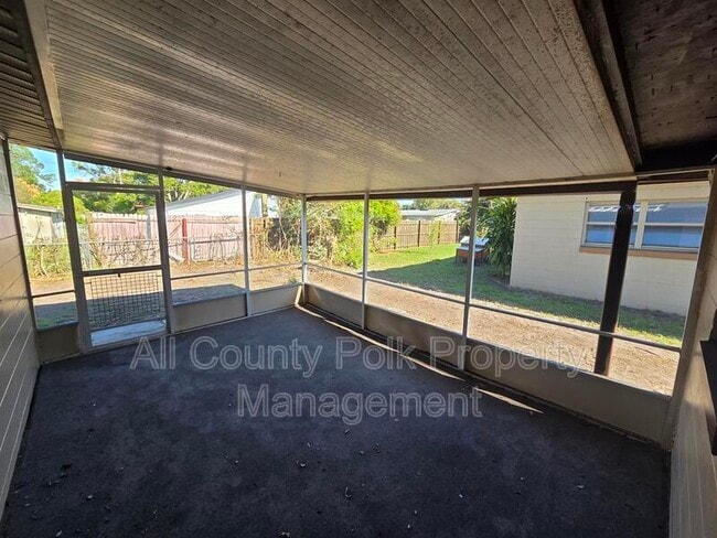 Photo - 2807 Hertha Ave