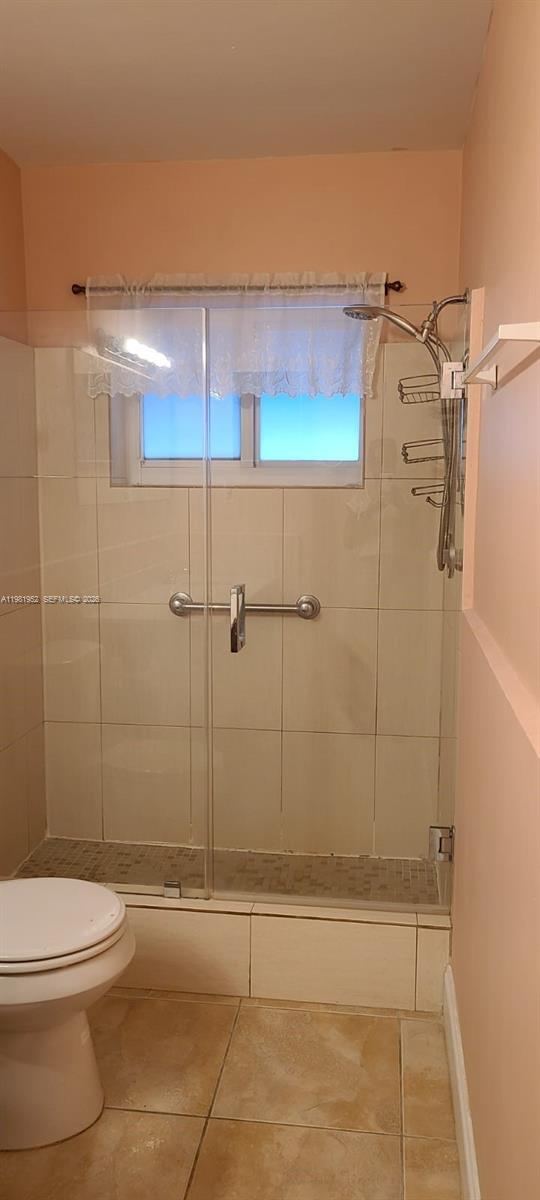 Photo - 6808 NW 75th St