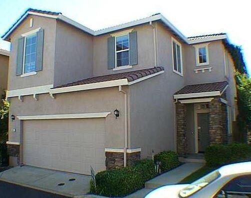 Photo - 301 Dragonfly Cir House