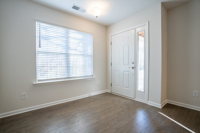 Photo - 13727 Old Vermillion Dr House