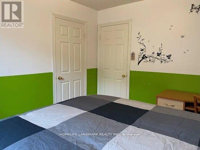 Photo - 846 Cardington St