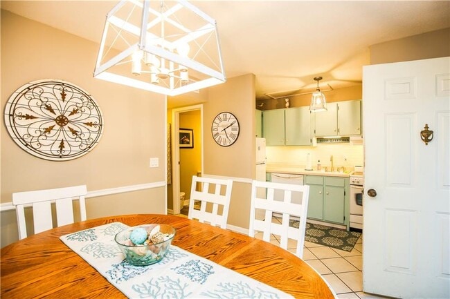 Photo - 1500 Demere Rd Unidad E4