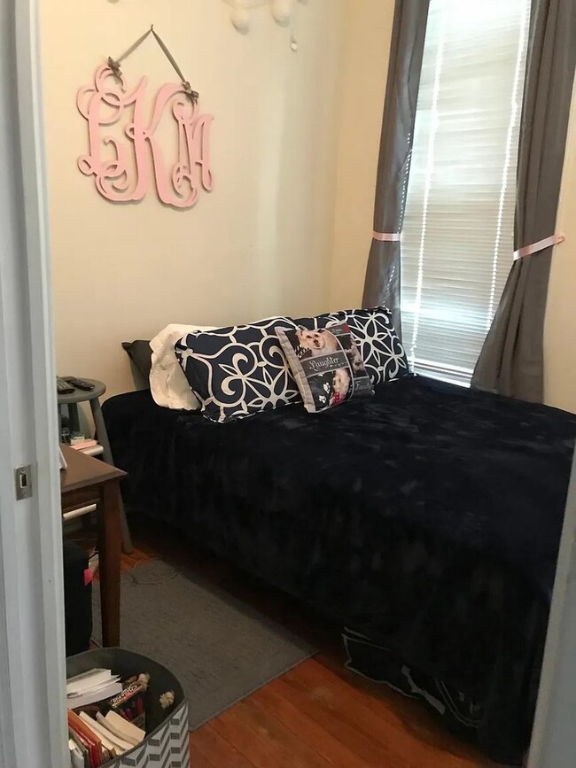 Photo - 312 S Pine St Unidad 2 Upstairs