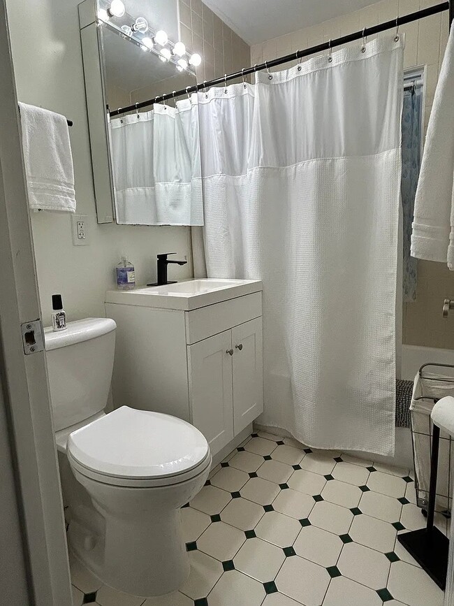 Photo - 310 Hillside Ave
