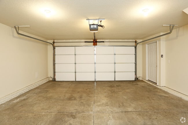Attached Garage