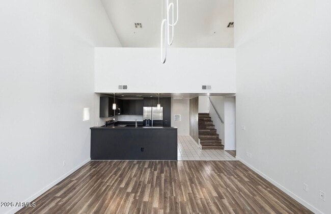 Photo - 1111 W University Dr