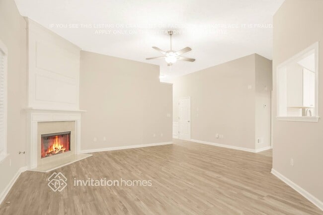 910 Underhill Ct