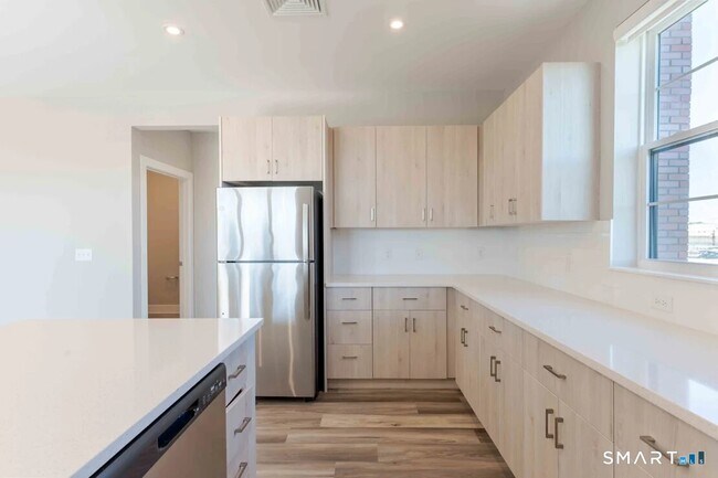 Photo - 219 Ash Creek Blvd