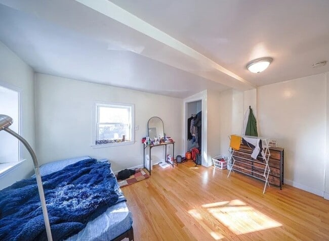 Photo - 377 Prospect St Unit 2
