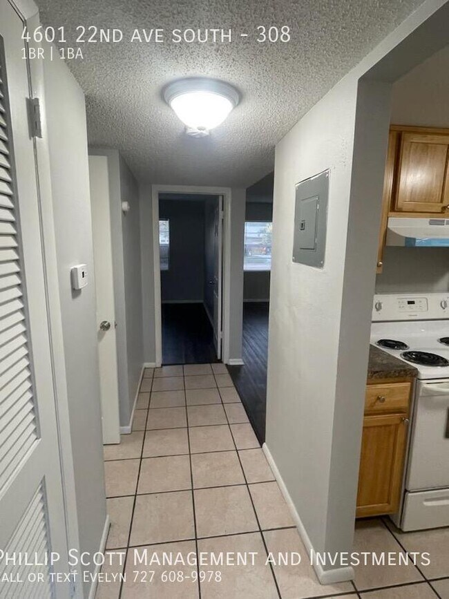 Photo - The Waverly Apartments