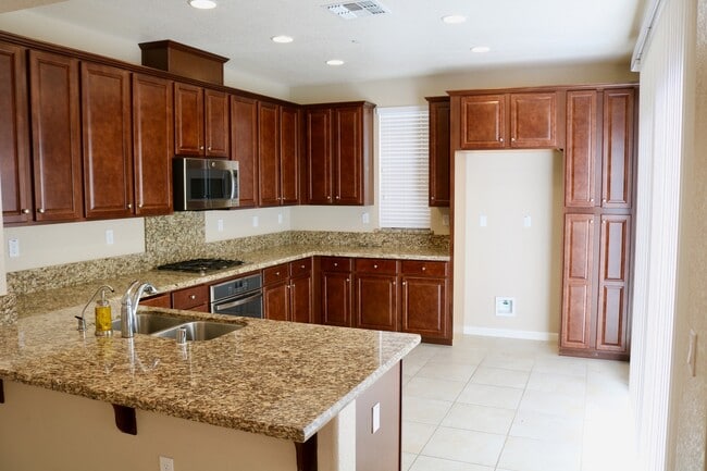 Photo - Beautiful home in Brentwood with SOLAR!