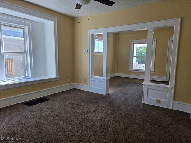 Photo - 846 Hunter St NW