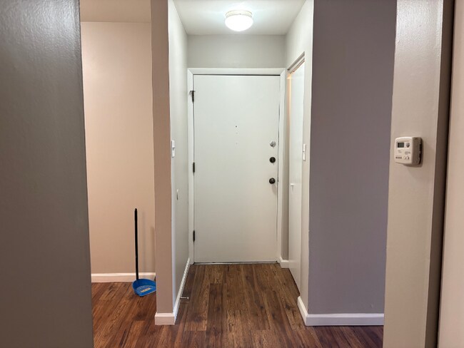 Photo - 10352 Forest Brook Ln Unidad Apt G