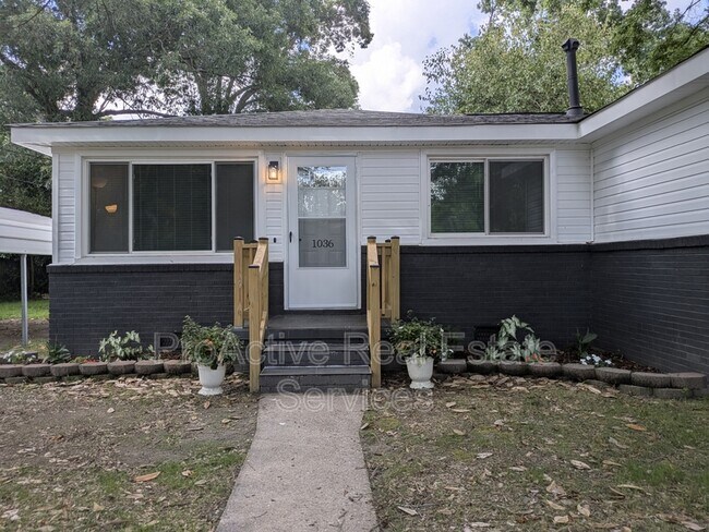 Building Photo - 1036 Ivaloo St Rental