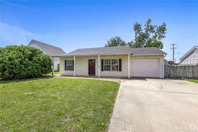 Building Photo - 2502 Parkcrest Dr Rental
