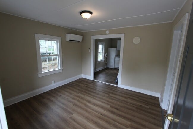 Photo - 247 Bynum Ave