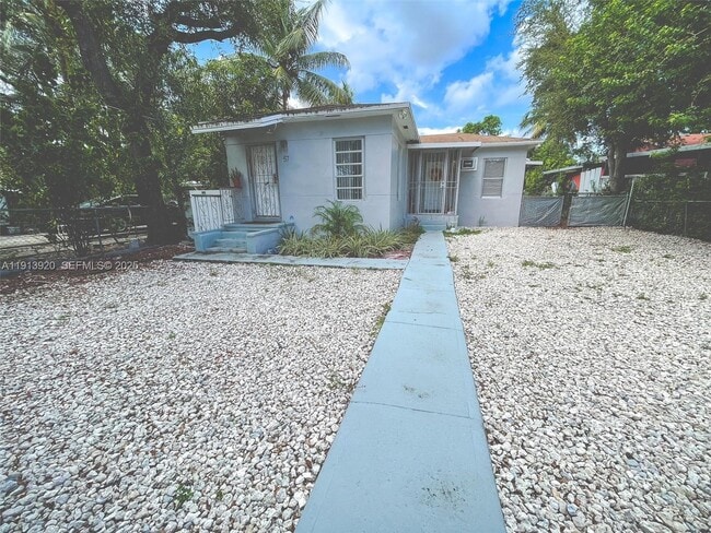 Building Photo - 55 NW 69th St Unit W