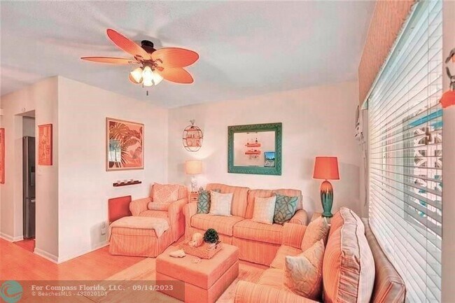 Photo - 3212 SE 8th St