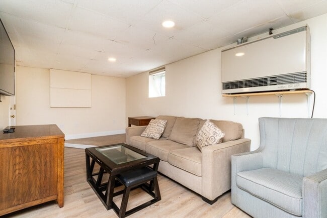 Photo - 903 Granite St Unit B