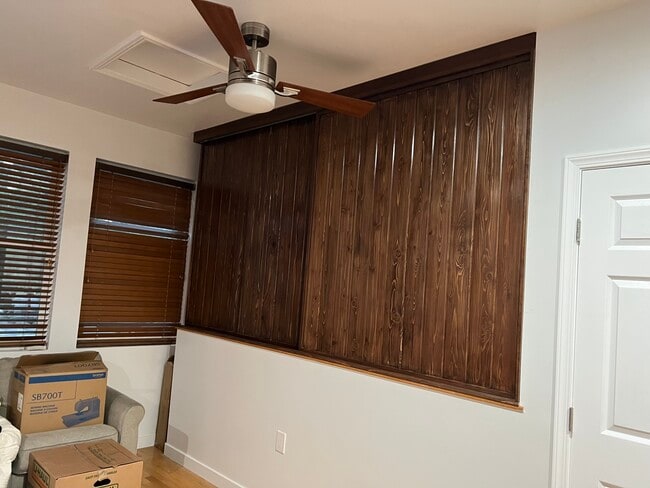 Photo - 2123 Hyperion Ave