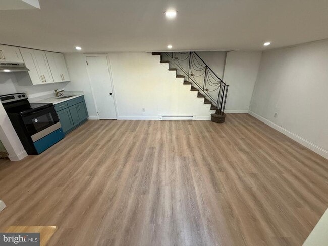 Photo - 1113 E Hunting Park Ave