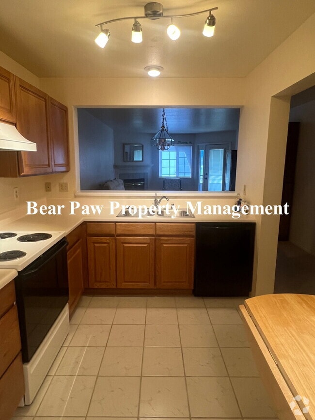 Building Photo - Two bedroom in Rocky Village!! Unit 318 Rental