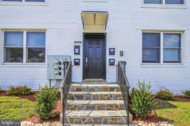 Photo - 1235 Meigs Pl NE Unit 101