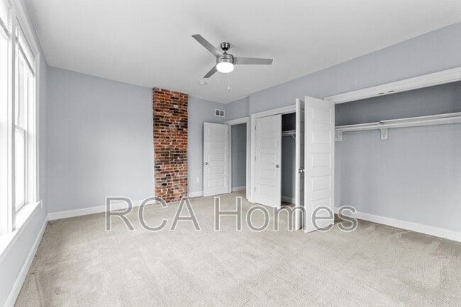 Photo - 613 E New York St