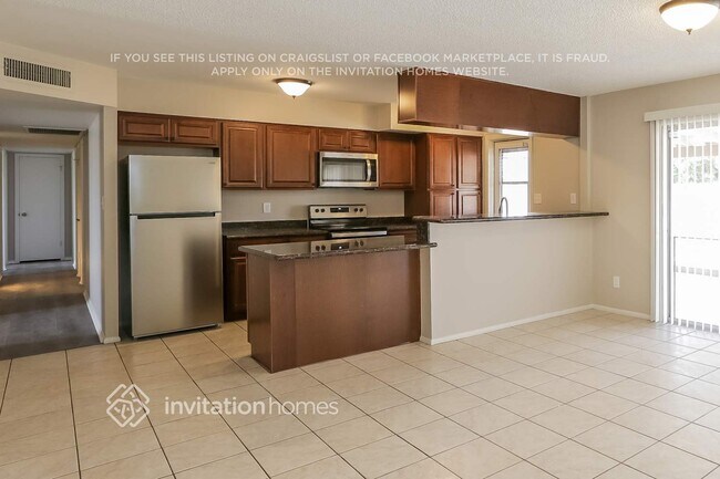 2310 E Riviera Dr
