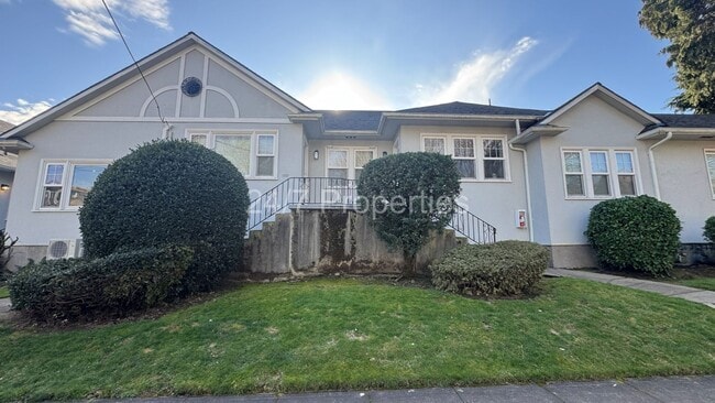 Building Photo - Vintage 1BD/1BA - Hawthorne/Belmont! Unit 2912