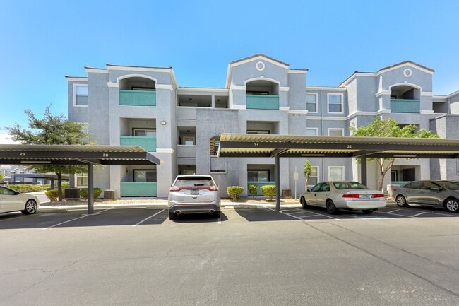 Building Photo - 1 Bedroom Northwest Condo Unit 3025
