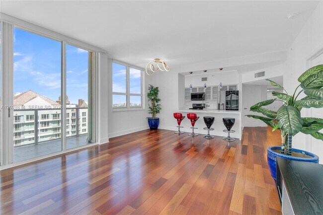 Photo - 1155 Brickell Bay Dr Unidad PH102
