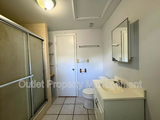 Photo - 1217 Gay St Unit 1217GES-B