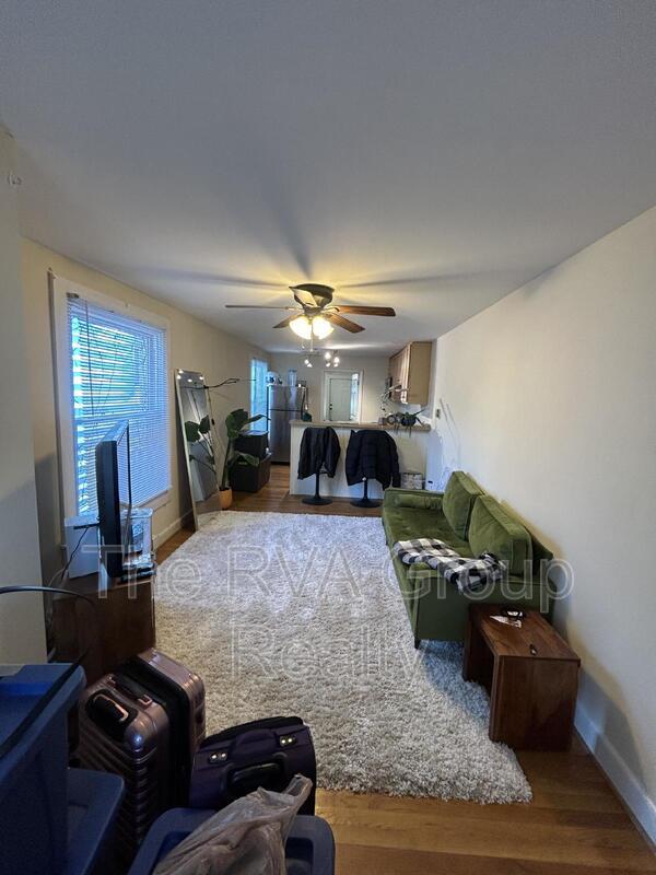 Photo - 2408 W Cary St Unit C